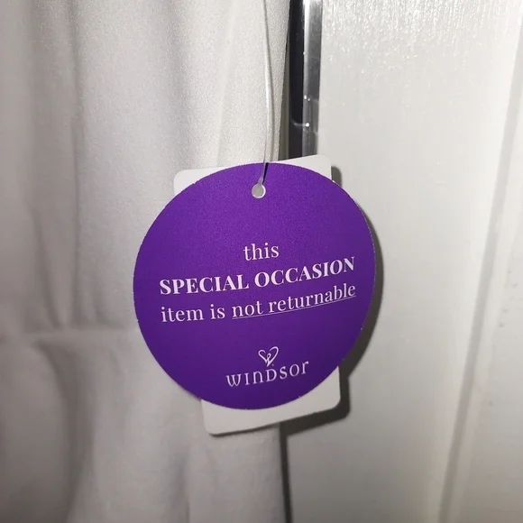 WINDSOR Maggie white Ruffled High Slit Crepe Formal Dress - Picture 10 of 10